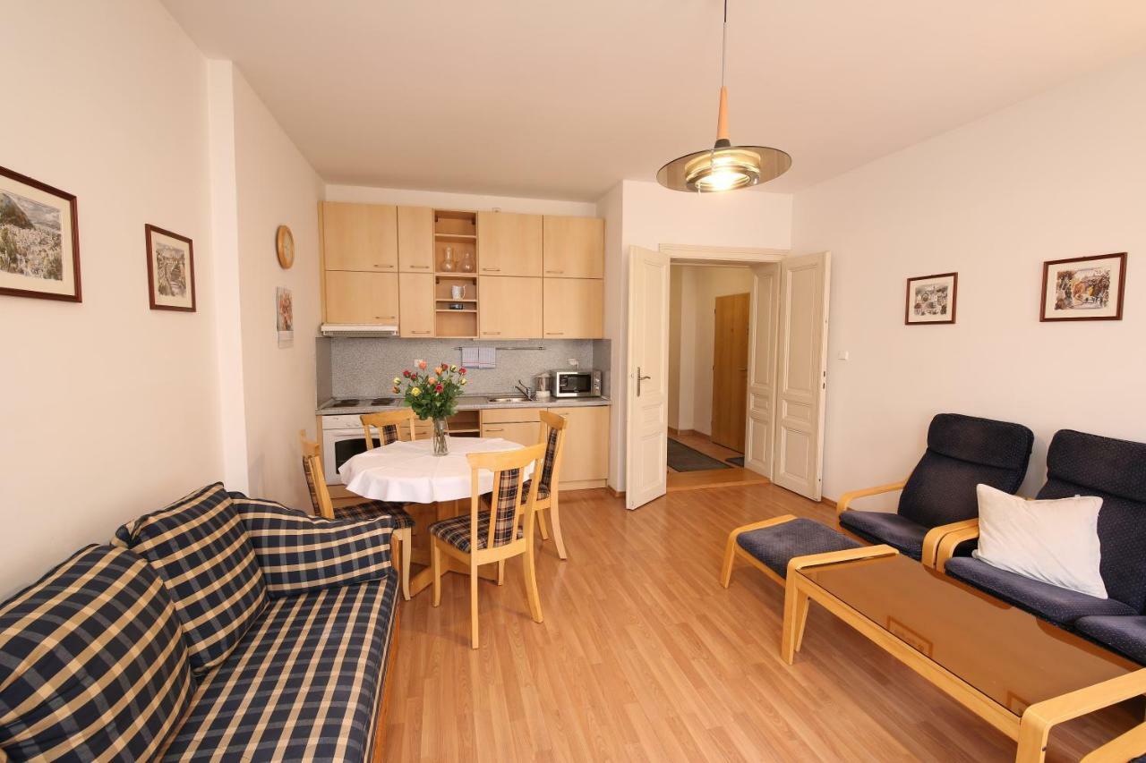 Apartman Ondrejska Karlowe Wary Zewnętrze zdjęcie